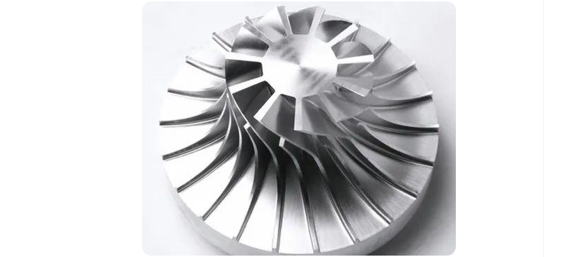 <strong>南京專業做箱體類零件、複雜曲（qǔ）麵、異形件、盤套板類零件和特殊加工的廠（chǎng）家</strong>