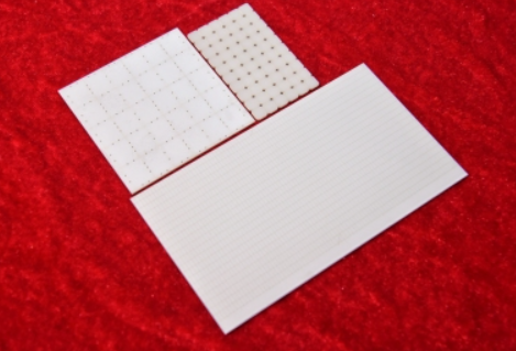 氮化鋁陶瓷基板加(jiā)工技術的瓶頸:超精(jīng)密加工技術的挑戰與突破 氮化鋁陶瓷基板加工技術的瓶頸:超精密(mì)加工技術的挑戰與突破