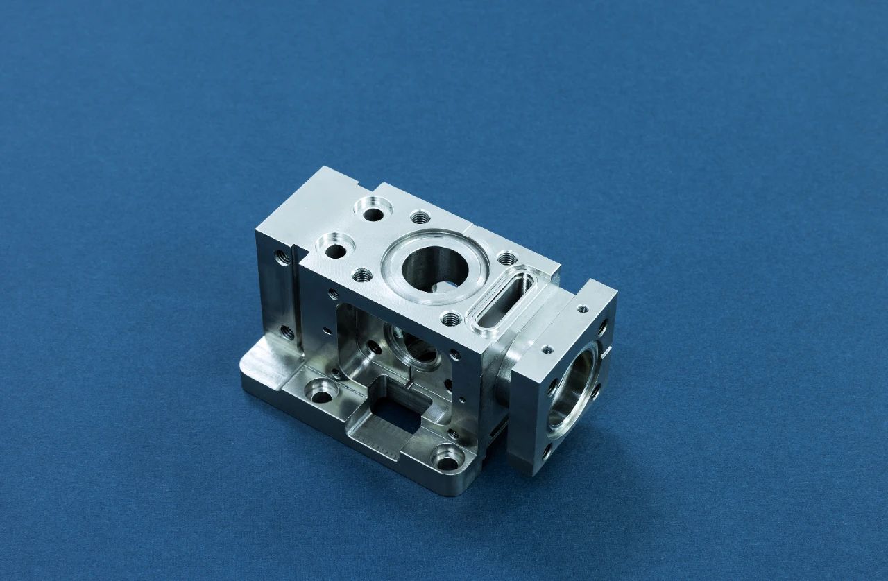 精密工件製造(zào)展示圖 精密工件製造展(zhǎn)示圖