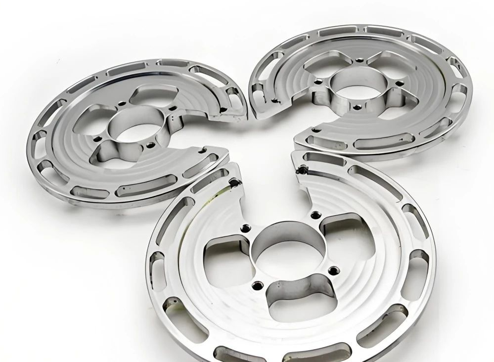 如何定製高精密CNC加工零件(jiàn)? 如何定製高精密CNC加工(gōng)零件?