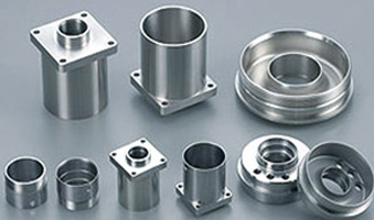 <strong>CNC套類精密（mì）零（líng）件</strong>