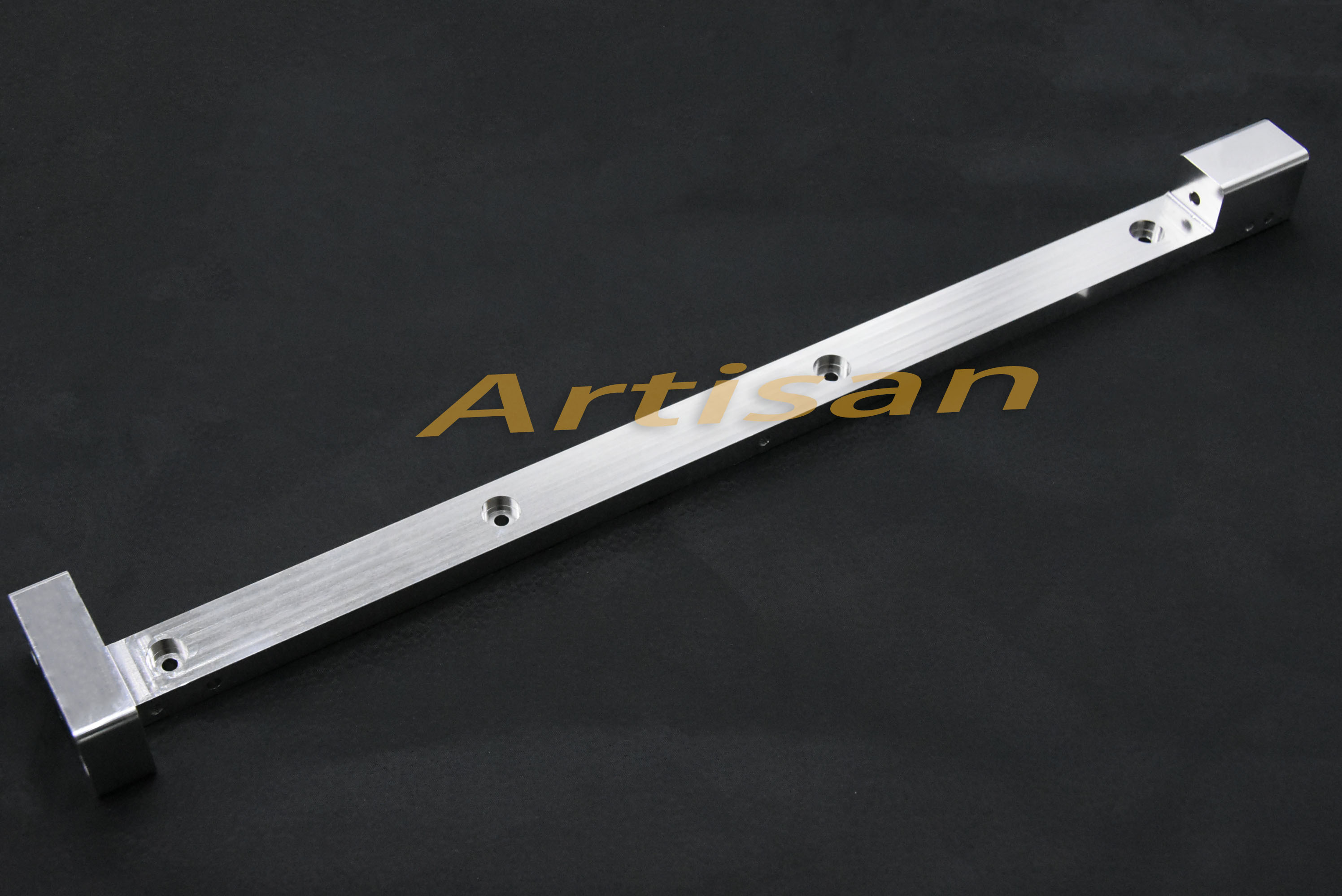 <strong>電子（zǐ）類精密加工（gōng）：安裝支架（jià）</strong>